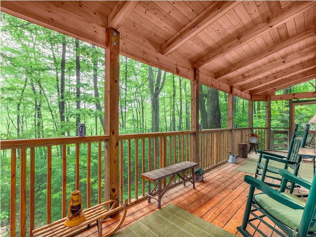 Villa Smoky Mountain Treehouse à Maggie Valley Extérieur photo